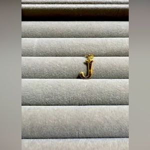 Letter Initial (J) Letter Pendant - 18K Saudi Gold
